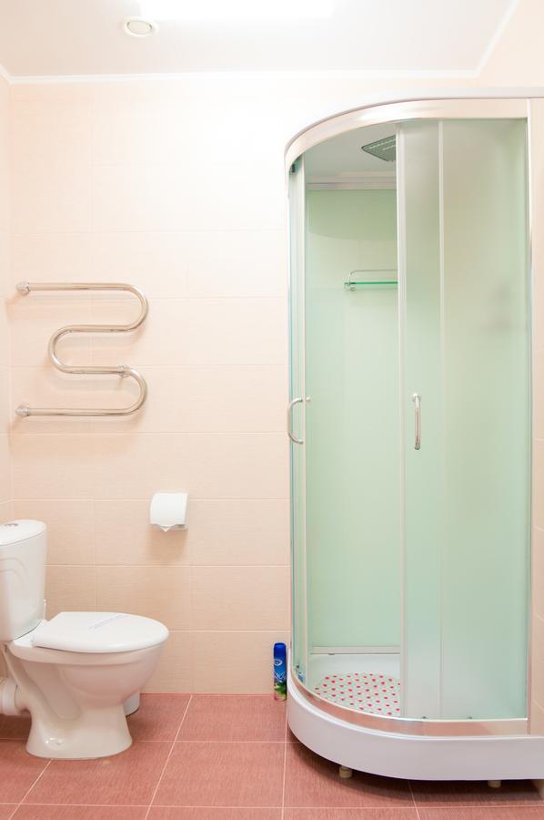 Avenue Hotel Zaslawye Ruang foto